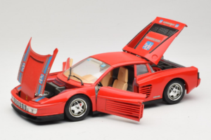 Ferrari Testarossa PPG Auto Refinish Rot Bburago 1:18 3039-P3 Metall — Bild 2 von 8