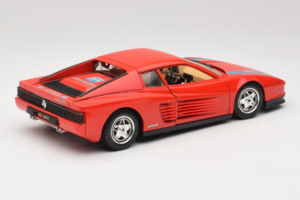 Ferrari Testarossa PPG Auto Refinish Rot Bburago 1:18 3039-P3 Metall — Bild 3 von 8