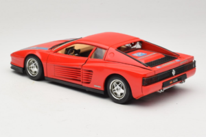 Ferrari Testarossa PPG Auto Refinish Rot Bburago 1:18 3039-P3 Metall — Bild 7 von 8