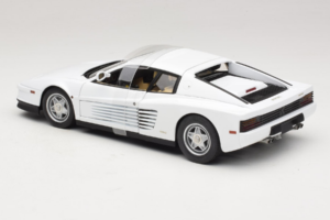 Ferrari Testarossa Weiß Miami Vice Hot Wheels 1:18 P9904 Metall — Bild 5 von 6