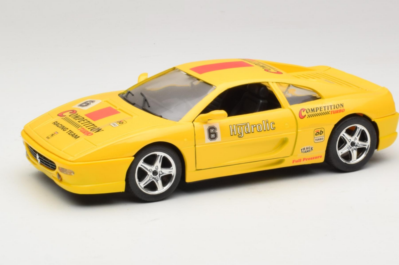 Ferrari F355 Berlinetta Racing Gelb Solido 1:18 9009-Y1 Metall