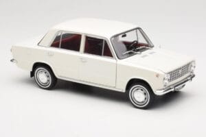 Fiat 124 Weiß IXO 1:18 18CMC205OP Metall — Bild 6 von 8