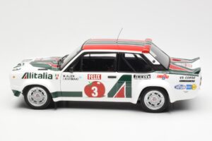 Fiat 131 Abarth #3 M. Alen / I. Kivimaki Winner Rally 1000 Lakes 1980 Kyosho 1:18 08376H Metall — Bild 4 von 8