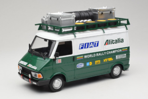 Fiat 242 Alitalia Rally Team Assistance With Trailer 1978 IXO 1:18 18CMC027WX Metall — Bild 2 von 7