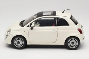 Fiat 500 Weiß Mondo Motors 1:18 500291 Metall — Bild 4 von 8