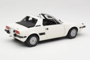 Fiat X1/9 Weiß Minichamps 1:18 100121685 Metall — Bild 3 von 8