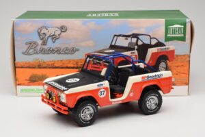 Ford Bronco Baja #37 1966 GreenLight 1:18 19037 Metall — Bild 6 von 6