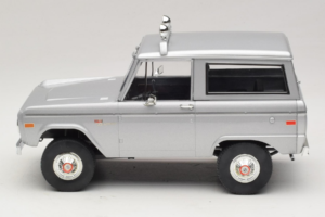 Ford Bronco Speed Movie GreenLight 1:18 19074 Metall — Bild 4 von 7