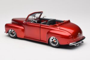Ford Cabriolet Red Metallic Road Signature 1:18 30028 Metall — Bild 7 von 8