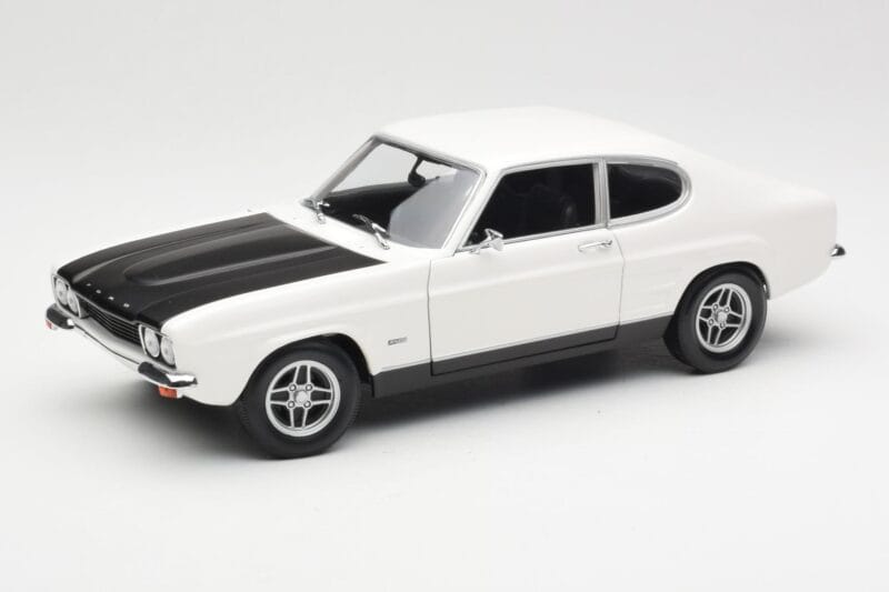 Ford Capri Mk1 RS 2600 Weiß Schwarz Minichamps 1:18 150089078 Metall