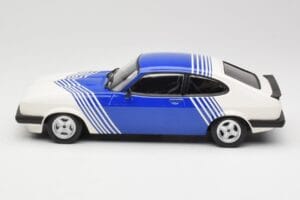 Ford Capri Mk2 3.0 Weiß mit Blauen Streifen Minichamps 1:18 155788600 Metall — Bild 3 von 6