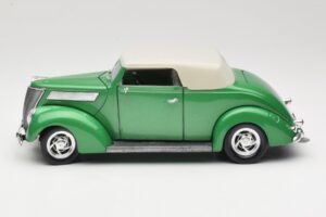 Ford Cabriolet Grün Road Signature 1:18 92239 Metall — Bild 4 von 8
