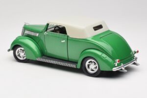Ford Cabriolet Grün Road Signature 1:18 92239 Metall — Bild 7 von 8