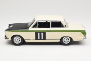 Ford Cortina Lotus #11 B. Soderström / G. Palm RAC Rally 1966 MCG 1:18 MCG18435R Metall — Bild 3 von 6