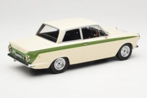 Ford Cortina Lotus White & Green Stripe MCG 1:18 MCG18434 Metall — Bild 2 von 6