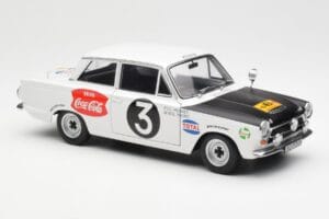 Ford Cortina Mk1 #3 P. Hughes / B. Young African Safari Rally 1964 AUTOart 1:18 86428 Metall — Bild 6 von 8