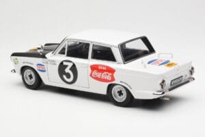 Ford Cortina Mk1 #3 P. Hughes / B. Young African Safari Rally 1964 AUTOart 1:18 86428 Metall — Bild 7 von 8