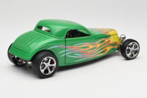 Ford Coupe Grün mit Feuer Road Signature 1:18 30109 Metall — Bild 3 von 8