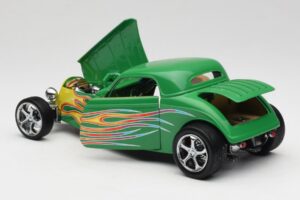 Ford Coupe Grün mit Feuer Road Signature 1:18 30109 Metall — Bild 5 von 8