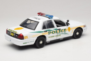 Ford Crown Victoria Police Interceptor CSI Miami GreenLight 1:18 13514 Metall — Bild 2 von 6