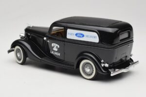Ford Delivery Truck Ford Parts Schwarz Solido 1:18 8417 Metall — Bild 7 von 8