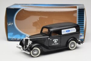 Ford Delivery Truck Ford Parts Schwarz Solido 1:18 8417 Metall — Bild 8 von 8