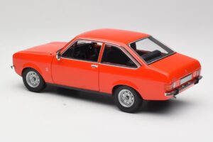 Ford Escort Mk2 Signal Orange Minichamps 1:18 150084100 Metall — Bild 7 von 8
