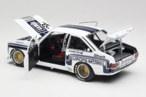 Ford Escort II RS1800 #32 K. Ludwig Nürburgring Winner 1976 Minichamps 1:18 100768432 Metall — Bild 5 von 8