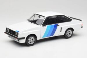 Ford Escort Mk2 RS 2000 X-Pack Diamond Weiß & Blau Decor MCG 1:18 MCG18351 Metall