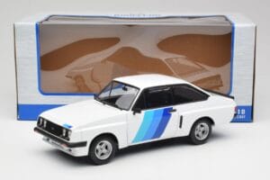 Ford Escort Mk2 RS 2000 X-Pack Diamond Weiß & Blau Decor MCG 1:18 MCG18351 Metall — Bild 6 von 6