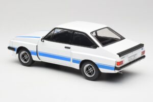 Ford Escort Mk2 RS 2000 X-Pack Diamond Weiß & Blau Stripe MCG 1:18 MCG18350 Metall — Bild 5 von 6