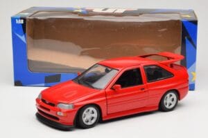 Ford Escort Mk5 RS Cosworth Rot UT Models 1:18 180082102 Metall — Bild 8 von 8