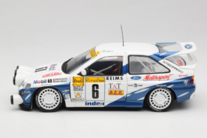 Ford Escort RS Cosworth Mobil 1 #6 F. Delecour / D. Grataloup Rally Monte Carlo Night Version Winner 1994 UT Models 1:18 3945 — Bild 4 von 8