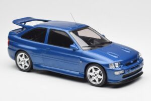 Ford Escort RS Cosworth Blau IXO 1:18 18CMC180 Metall — Bild 4 von 6