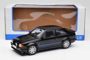 Ford Escort RS Turbo Privatwagen Prinzessin Diana Schwarz MCG 1:18 MCG18420 Metall — Bild 6 von 6