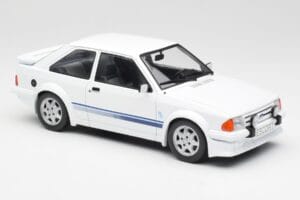 Ford Escort RS Turbo Weiß MCG 1:18 MCG18419 Metall — Bild 4 von 6