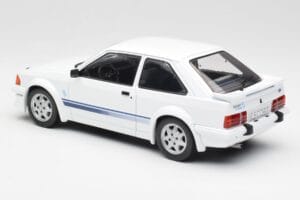 Ford Escort RS Turbo Weiß MCG 1:18 MCG18419 Metall — Bild 5 von 6