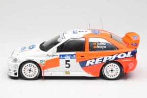 Ford Escort WRC #5 C. Sainz / L. Moya Winner Acropolis Rally 1997 IXO 1:18 18RMC172A Metall — Bild 3 von 6