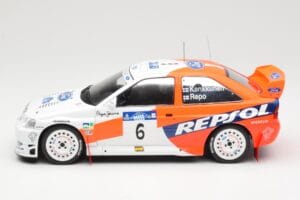 Ford Escort WRC #6 A. Schwarz / M. Giraudet Acropolis Rally 1997 IXO 1:18 18RMC172B Metall — Bild 3 von 6