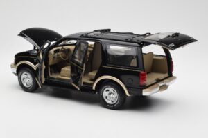 Ford Expedition Eddie Bauer Schwarz UT Models 1:18 22710 Metall — Bild 4 von 7