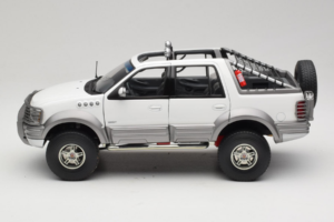 Ford Expedition Himalaya White AUTOart 1:18 72781 Metall — Bild 4 von 8
