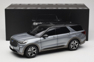 Ford Explorer Grau OEM 1:18 FORD2020 Metall — Bild 8 von 8