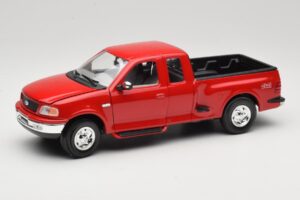 Ford F-150 Flareside SuperCab Rot Mira 1:18 6217 Metall