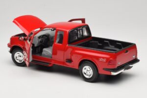 Ford F-150 Flareside SuperCab Rot Mira 1:18 6217 Metall — Bild 5 von 8