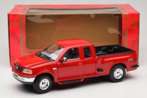 Ford F-150 Flareside SuperCab Rot Mira 1:18 6217 Metall — Bild 8 von 8