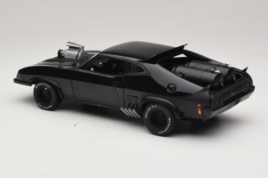 Ford Falcon XB Interceptor Mad Max 2 The Road Warrior AUTOart 1:18 72745 Metall — Bild 7 von 8