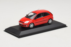 Ford Fiesta Mk5 2-Door Rot Minichamps 1:43 FIESTA004 Metall — Bild 2 von 4