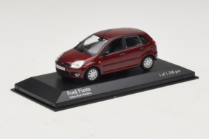 Ford Fiesta Mk5 Rot Metallic Minichamps 1:43 400081101 Metall — Bild 2 von 4