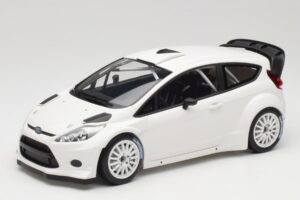 Ford Fiesta RS WRC Street Mk7 Weiß Minichamps 1:18 151110890 Metall