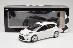 Ford Fiesta RS WRC Street Mk7 Weiß Minichamps 1:18 151110890 Metall — Bild 6 von 6